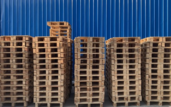 六合木托盘摆放技巧